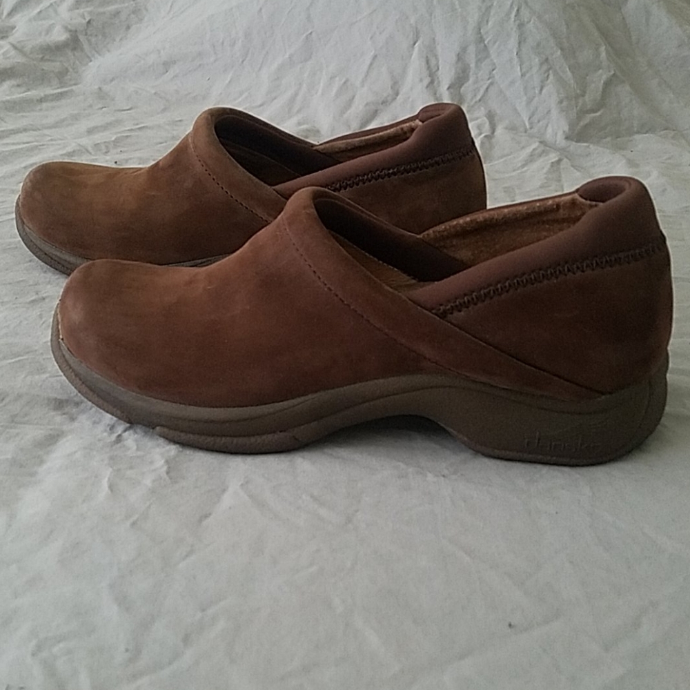 Dansko Brown Leather Clogs Women's Sz 10M (40)